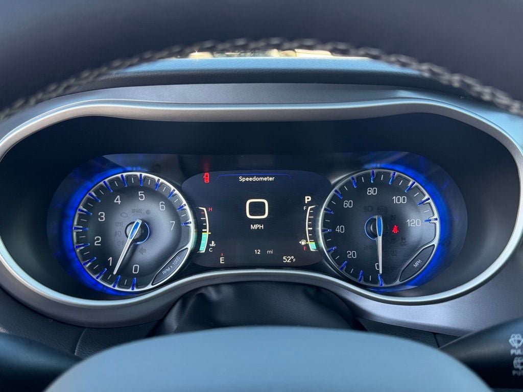 2026 Chrysler Voyager LX