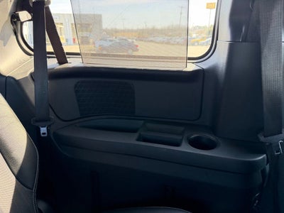 2013 Chrysler Town & Country S