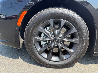 2024 Chrysler Pacifica Hybrid S Appearance Pkg