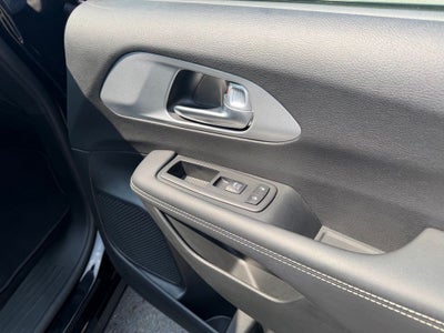 2024 Chrysler Pacifica Hybrid S Appearance Pkg