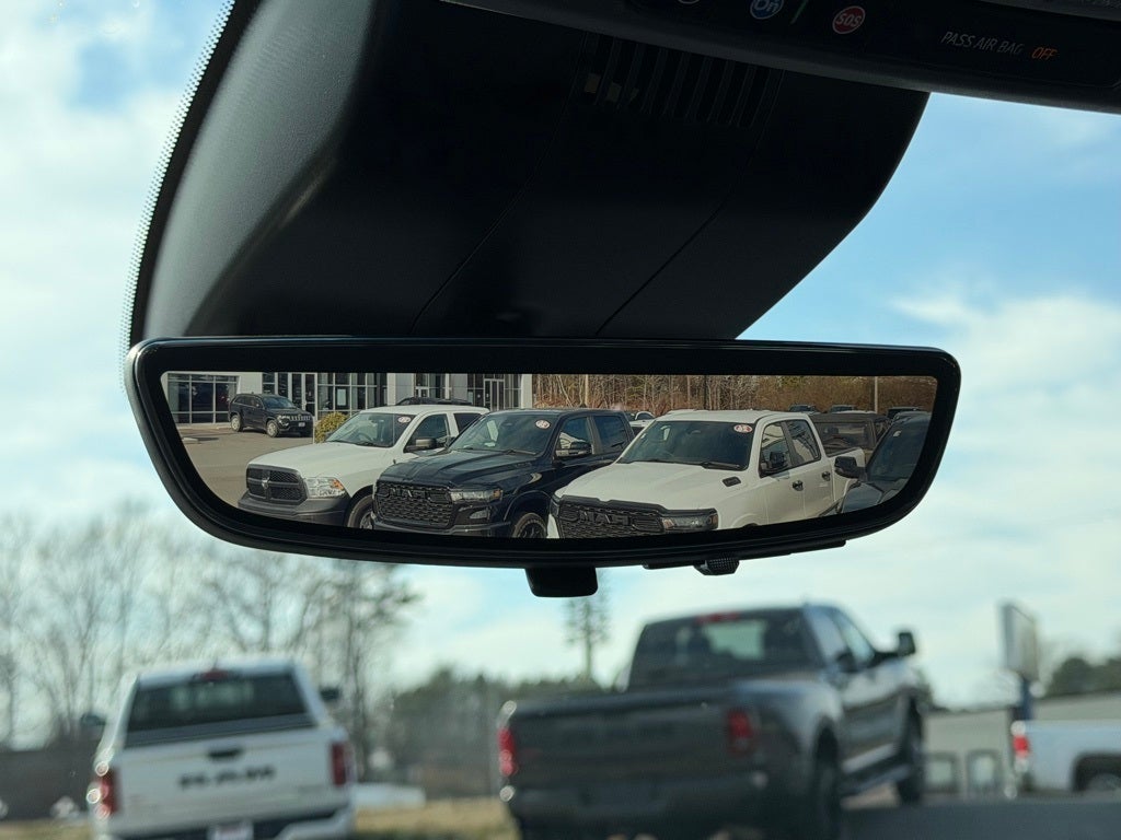 2024 Chevrolet Silverado 3500HD 4WD Crew Cab Standard Bed LT