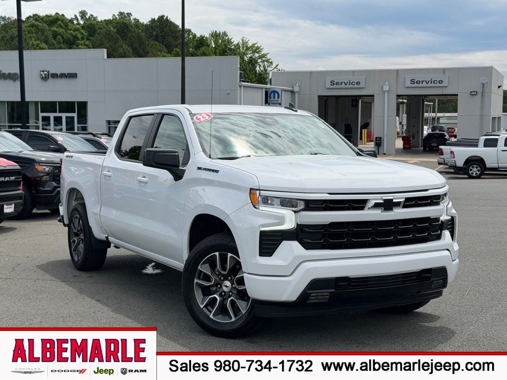 2023 Chevrolet Silverado 1500 4WD Crew Cab Short Bed RST