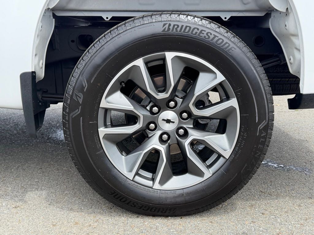 2023 Chevrolet Silverado 1500 4WD Crew Cab Short Bed RST