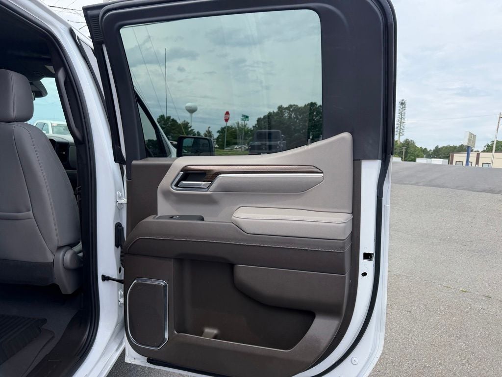 2023 Chevrolet Silverado 1500 4WD Crew Cab Short Bed RST