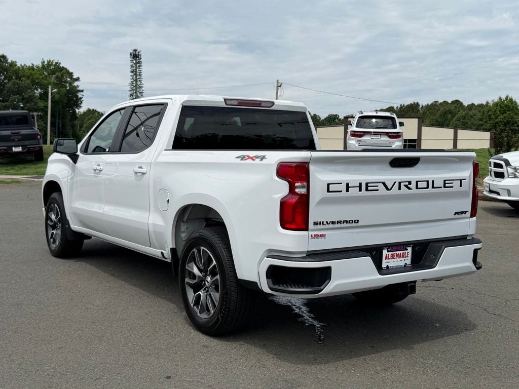 2023 Chevrolet Silverado 1500 4WD Crew Cab Short Bed RST