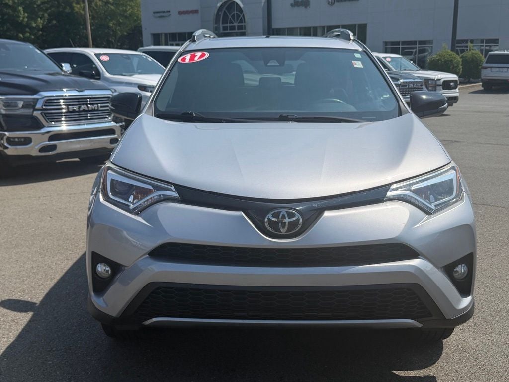 2017 Toyota RAV4 SE