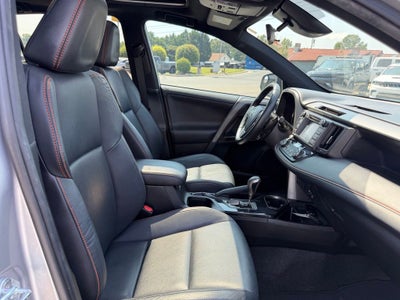 2017 Toyota RAV4 SE