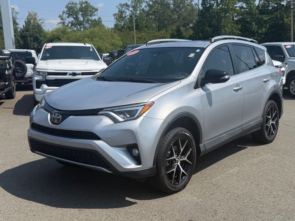 2017 Toyota RAV4 SE