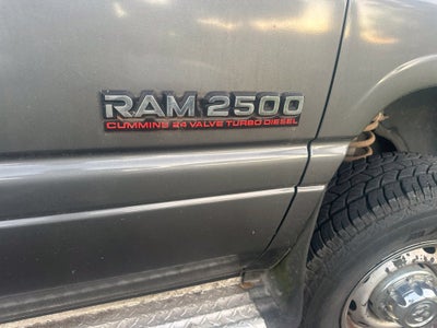 2002 Dodge Ram 2500 Base