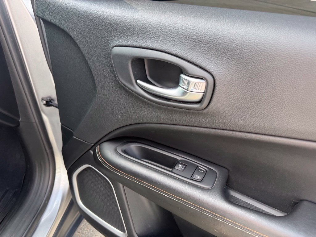 2021 Jeep Compass Latitude FWD