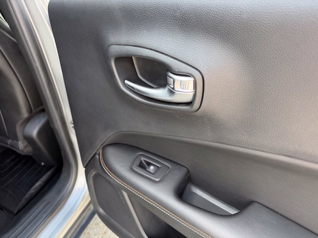 2021 Jeep Compass Latitude FWD