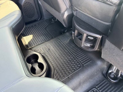 2025 RAM 3500 Tradesman Crew Cab 4x4 8' Box