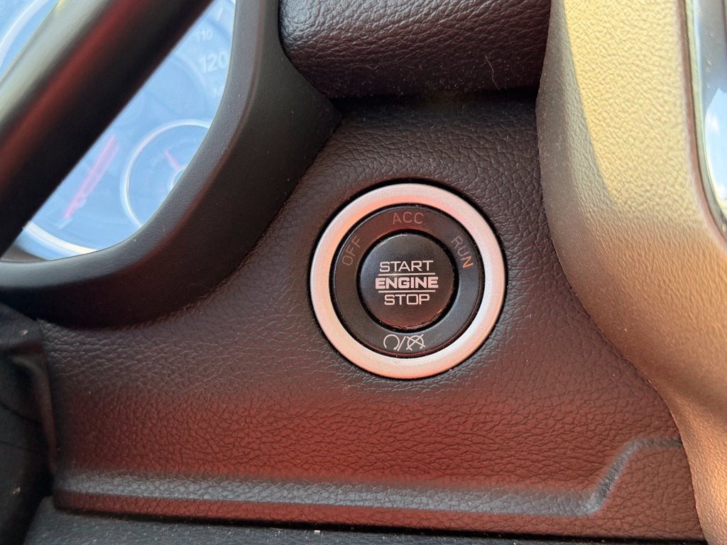2019 RAM 3500 Laramie Crew Cab 4x4 8' Box