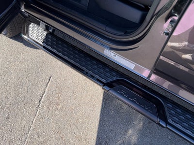 2025 RAM 3500 Laramie Crew Cab 4x4 8' Box