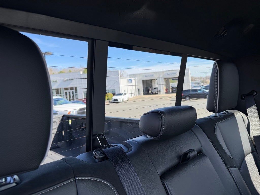 2025 RAM 3500 Laramie Crew Cab 4x4 8' Box