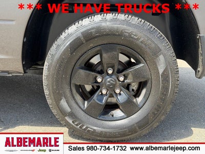 2022 RAM 1500 Classic Tradesman Crew Cab 4x2 5'7' Box