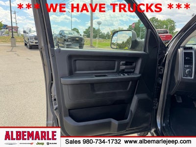 2022 RAM 1500 Classic Tradesman Crew Cab 4x2 5'7' Box