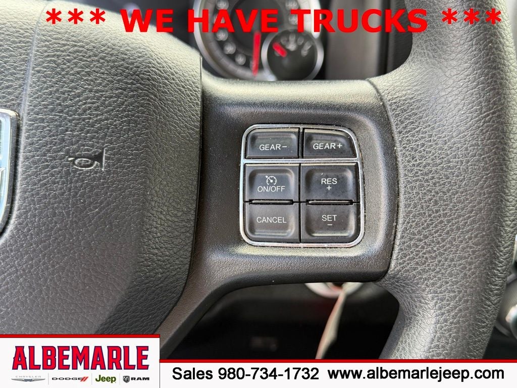 2022 RAM 1500 Classic Tradesman Crew Cab 4x2 5'7' Box