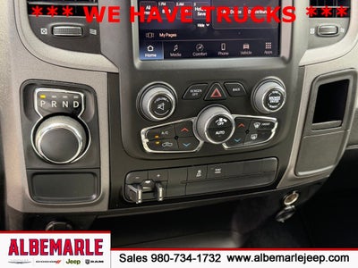 2022 RAM 1500 Classic Tradesman Crew Cab 4x2 5'7' Box