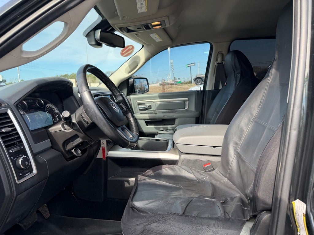 2017 RAM 1500 Big Horn Crew Cab 4x4 5'7' Box