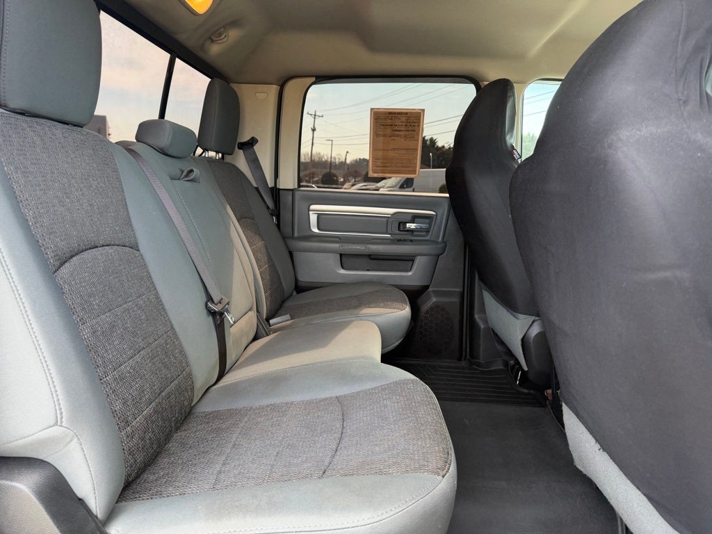 2017 RAM 1500 Big Horn Crew Cab 4x4 5'7' Box