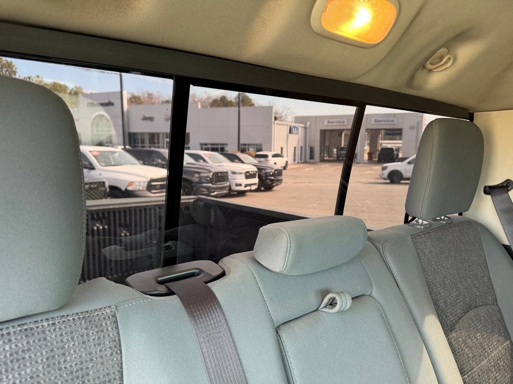 2017 RAM 1500 Big Horn Crew Cab 4x4 5'7' Box