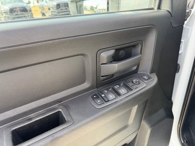 2024 RAM 2500 Tradesman Crew Cab 4x4 6'4' Box