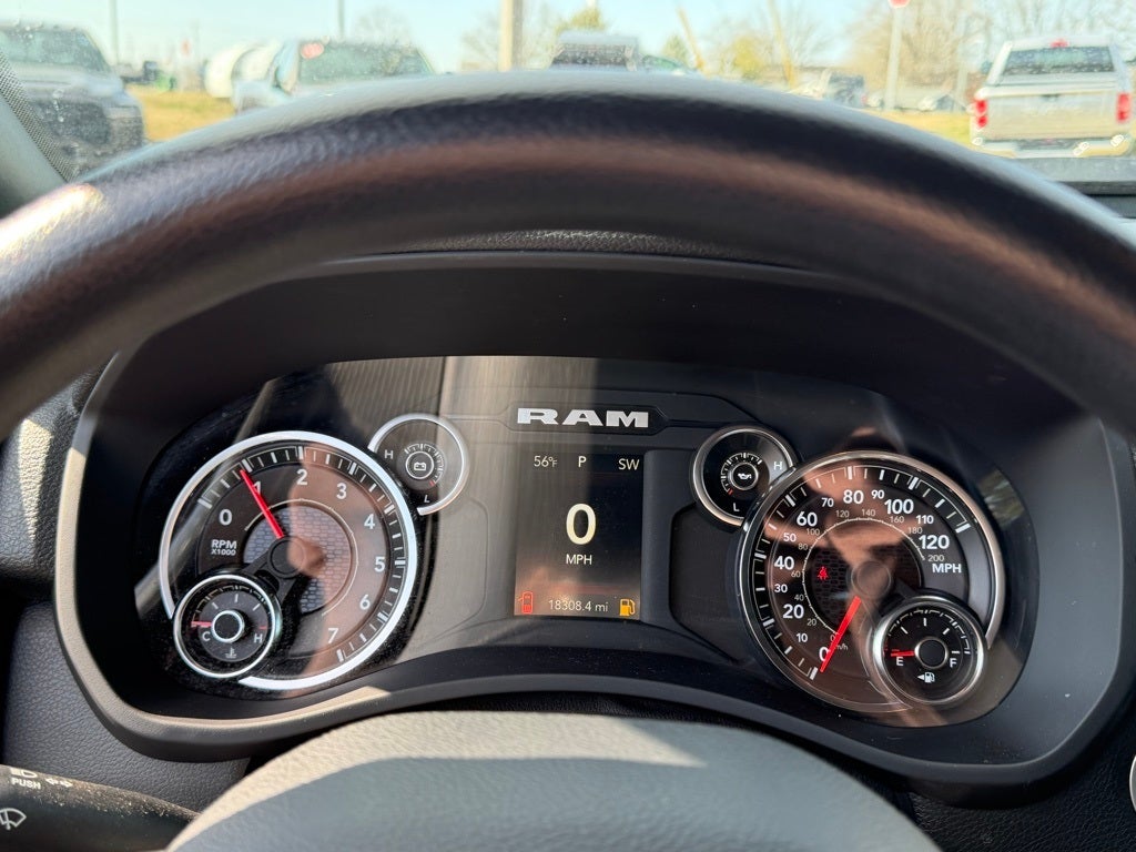 2024 RAM 2500 Tradesman Crew Cab 4x4 6'4' Box