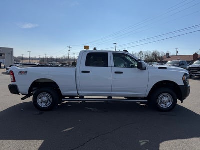 2024 RAM 2500 Tradesman Crew Cab 4x4 6'4' Box