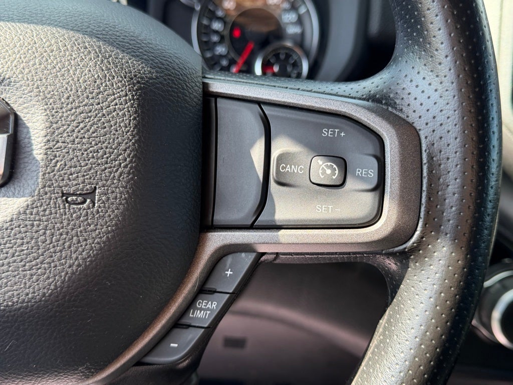 2024 RAM 2500 Tradesman Crew Cab 4x4 6'4' Box