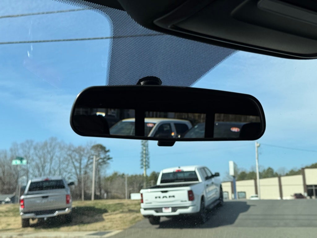 2024 RAM 2500 Tradesman Crew Cab 4x4 6'4' Box