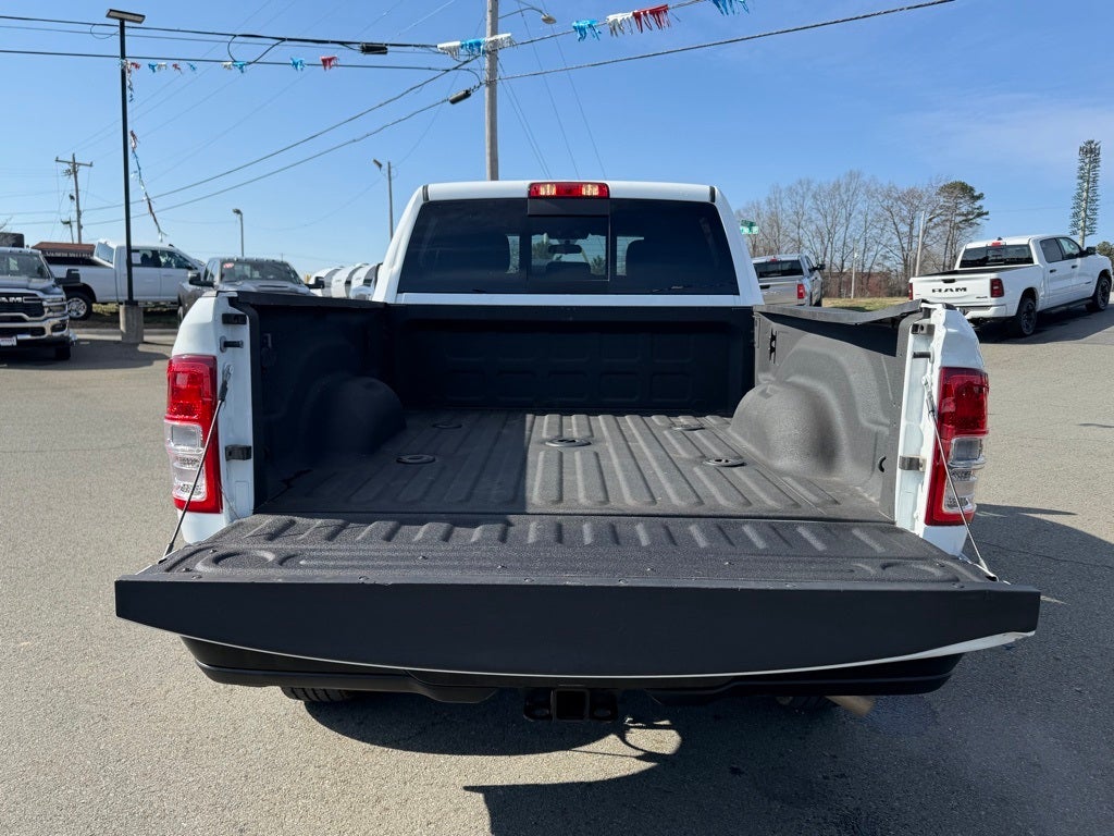 2024 RAM 2500 Tradesman Crew Cab 4x4 6'4' Box