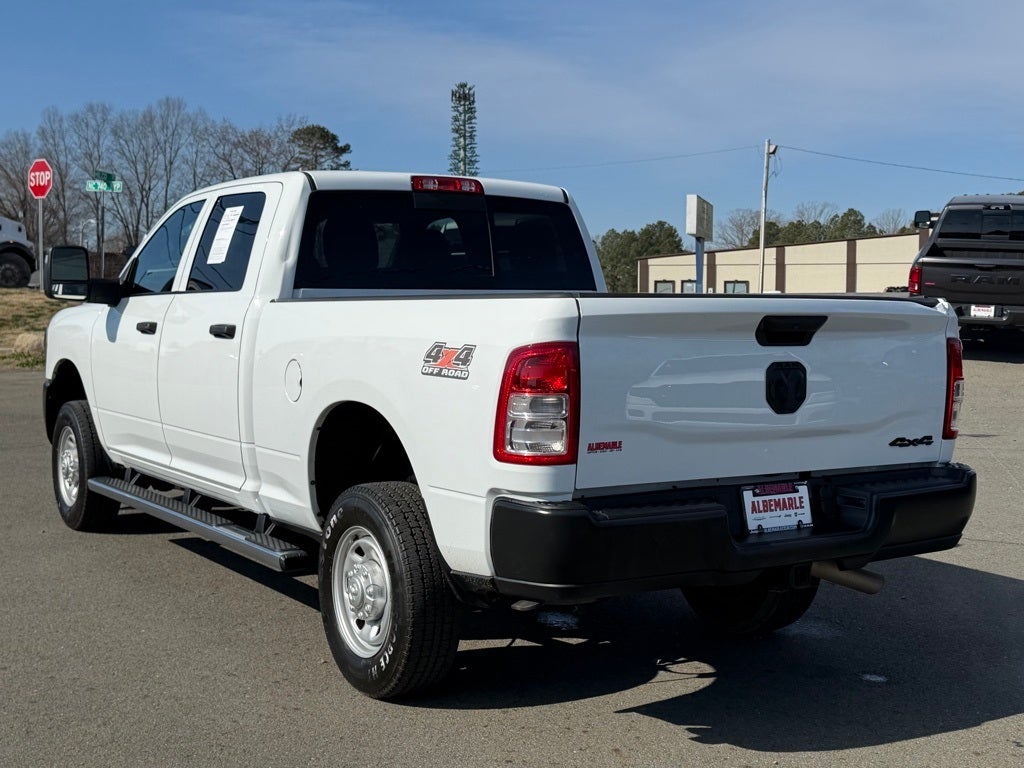 2024 RAM 2500 Tradesman Crew Cab 4x4 6'4' Box
