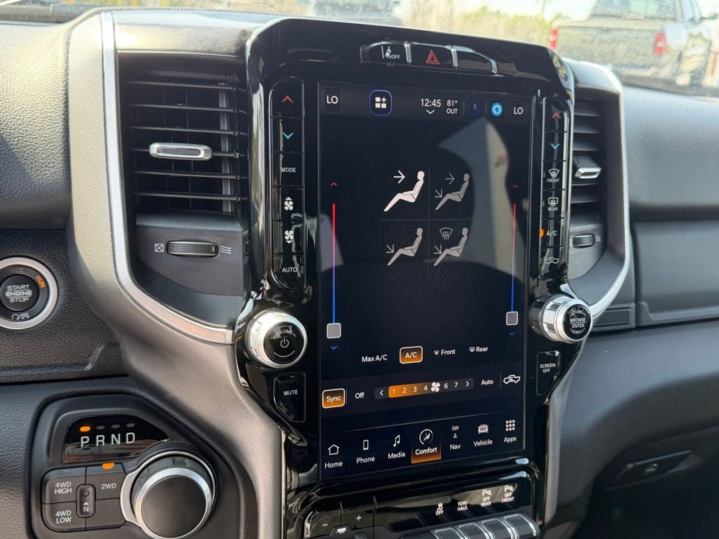 2024 RAM 2500 Big Horn Crew Cab 4x4 6'4' Box