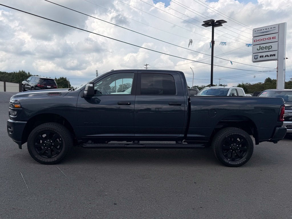 2025 RAM 2500 Big Horn Crew Cab 4x4 6'4' Box