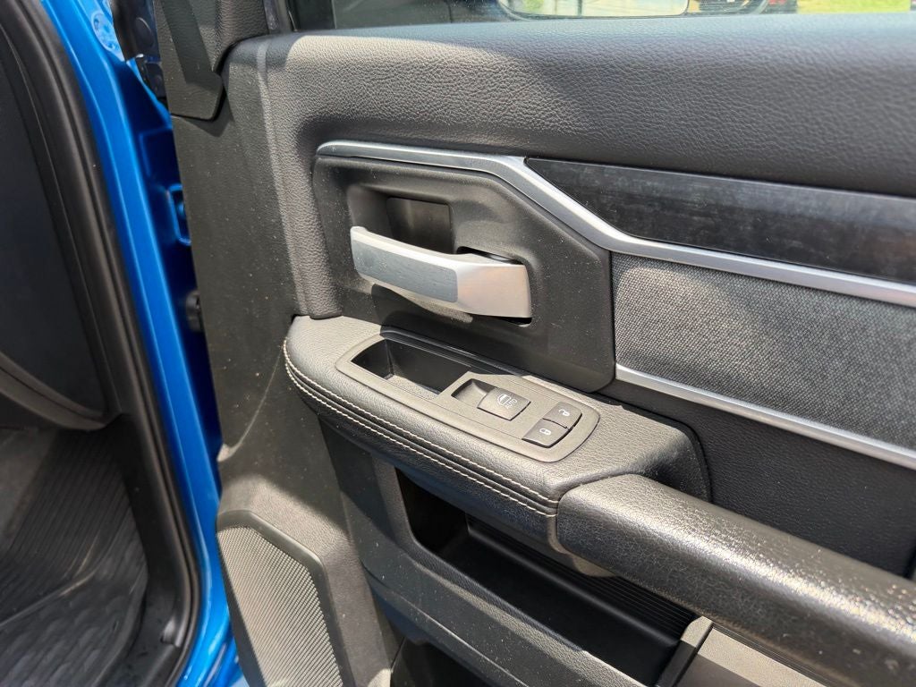 2021 RAM 2500 Big Horn Crew Cab 4x4 6'4' Box