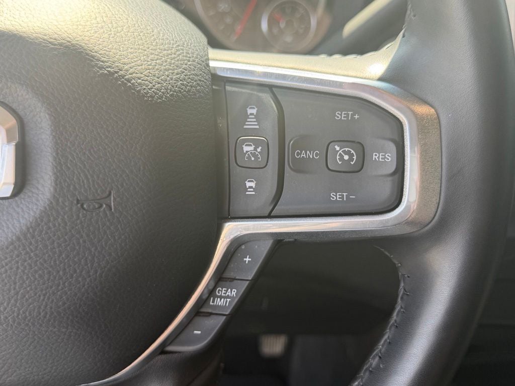 2024 RAM 2500 Laramie Crew Cab 4x4 6'4' Box