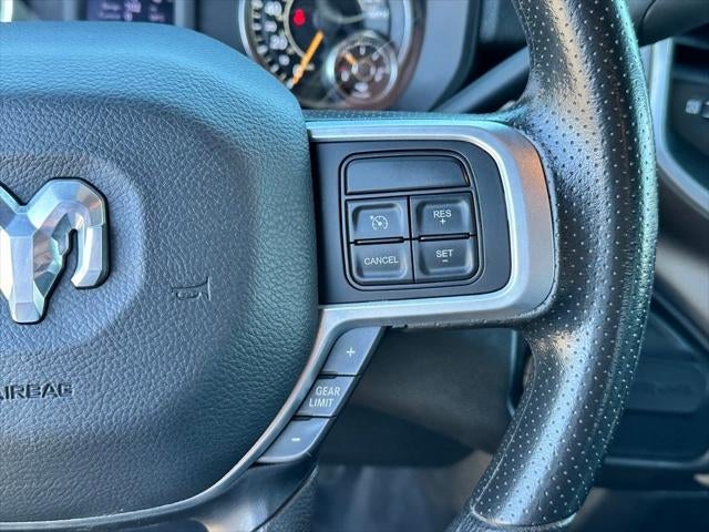 2021 RAM 2500 Big Horn Crew Cab 4x4 8' Box