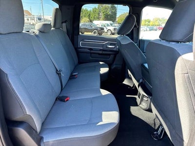 2021 RAM 2500 Big Horn Crew Cab 4x4 8' Box