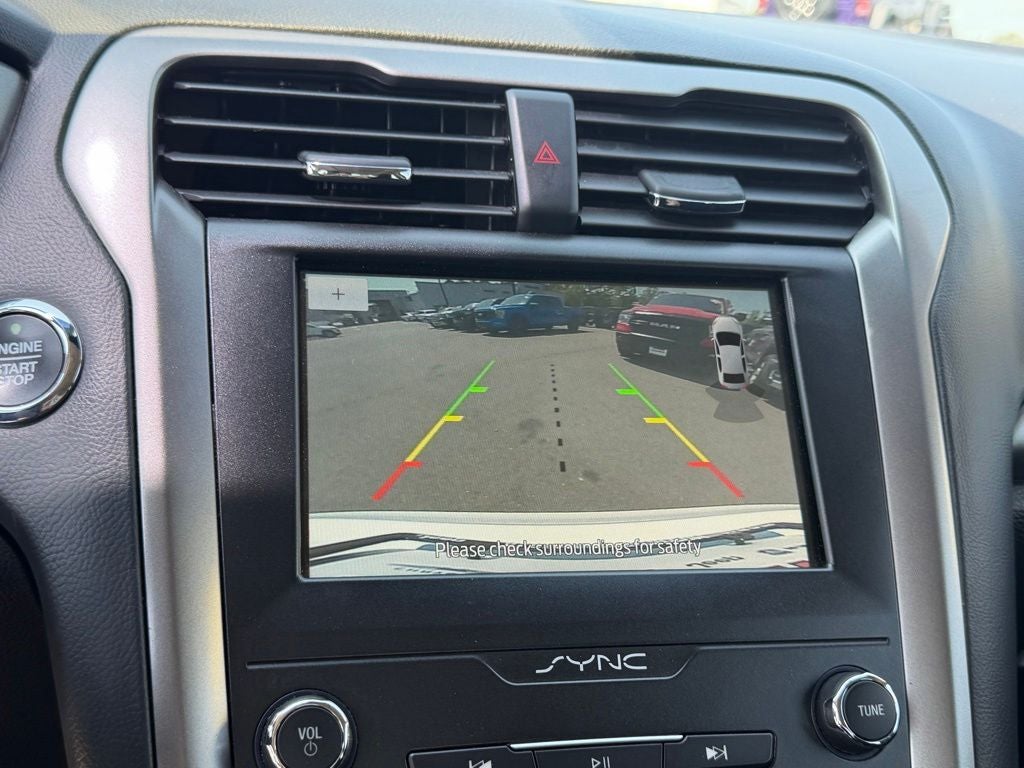 2020 Ford Fusion SE