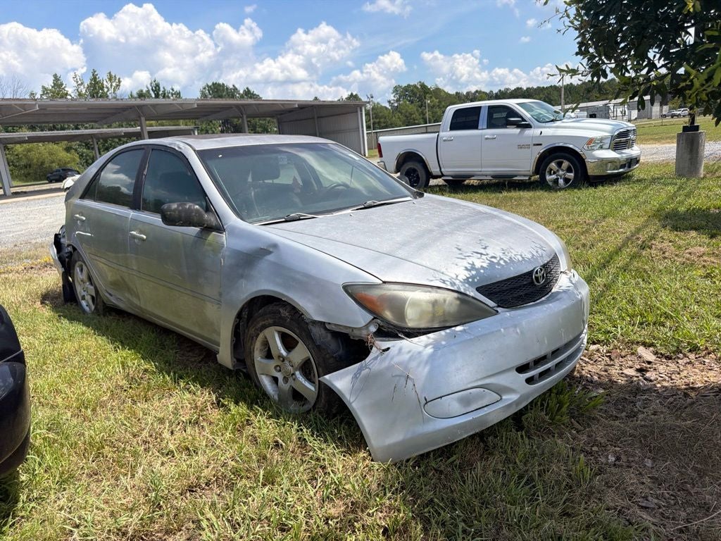 2004 Toyota Camry SE V6