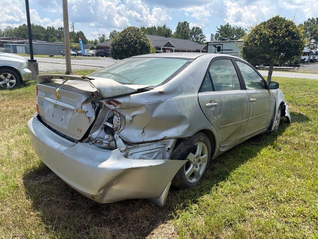 2004 Toyota Camry SE V6