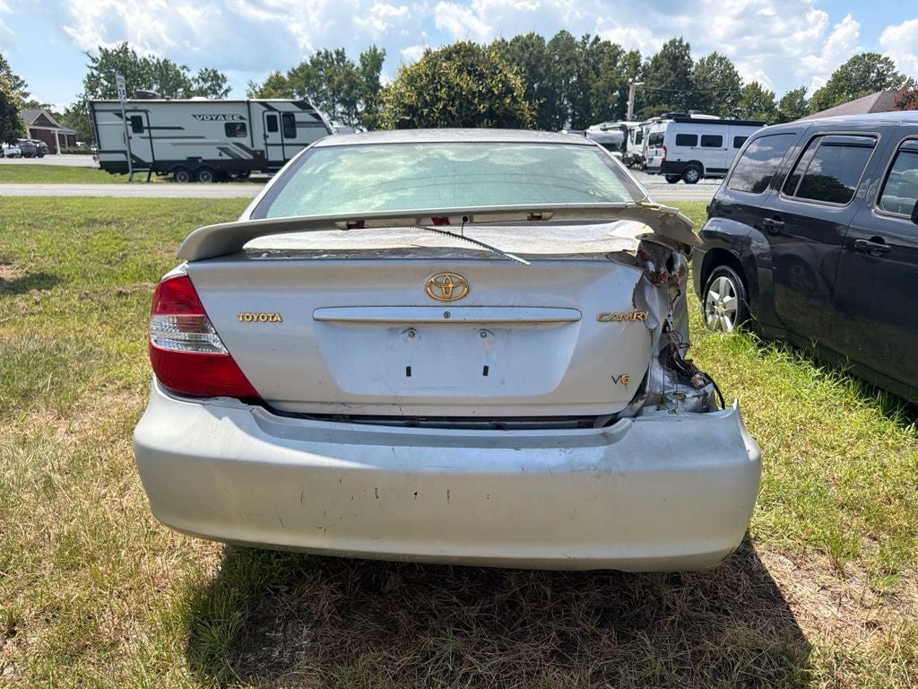 2004 Toyota Camry SE V6
