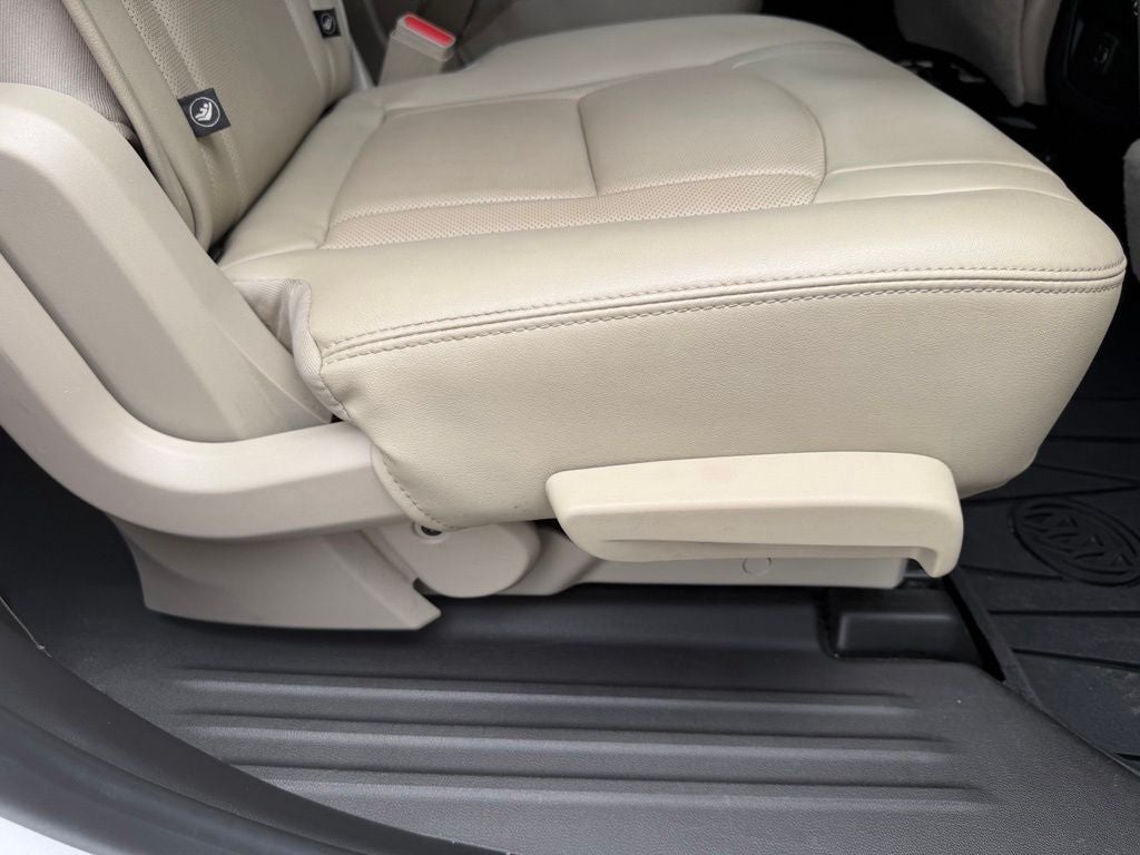 2020 Buick Enclave FWD Essence