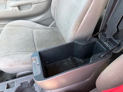 2004 Toyota Tacoma Base V6