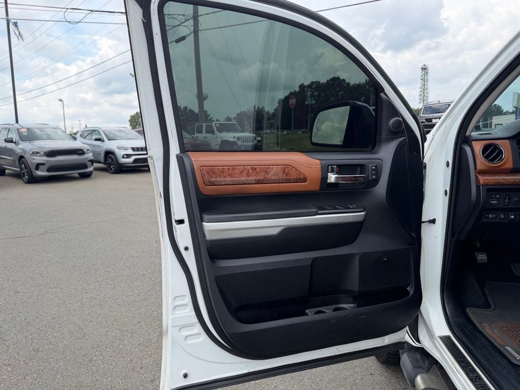 2014 Toyota Tundra 1794 5.7L V8