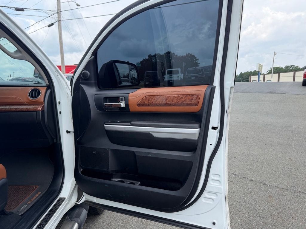 2014 Toyota Tundra 1794 5.7L V8