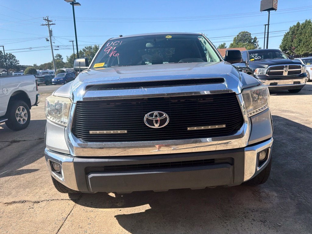 2015 Toyota Tundra SR5 5.7L V8