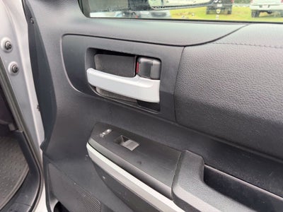 2015 Toyota Tundra SR5 5.7L V8