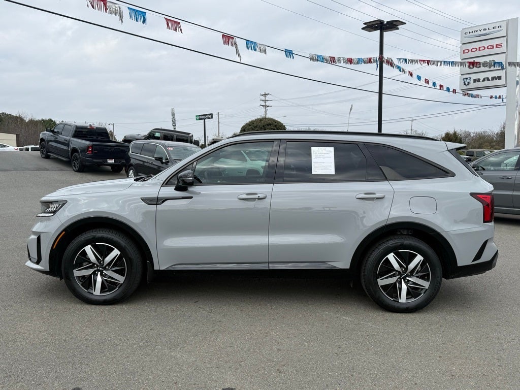 2023 Kia Sorento EX